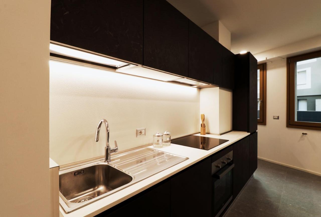 Hosting Studio - 2 Sondrio Exterior foto